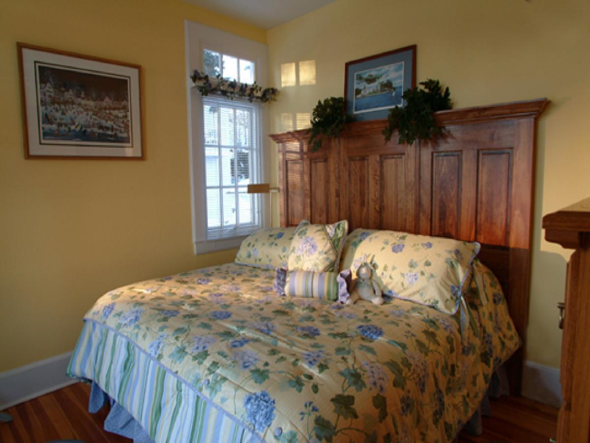 Lake George Boathouse Waterfront Lodging Bolton Landing Kültér fotó