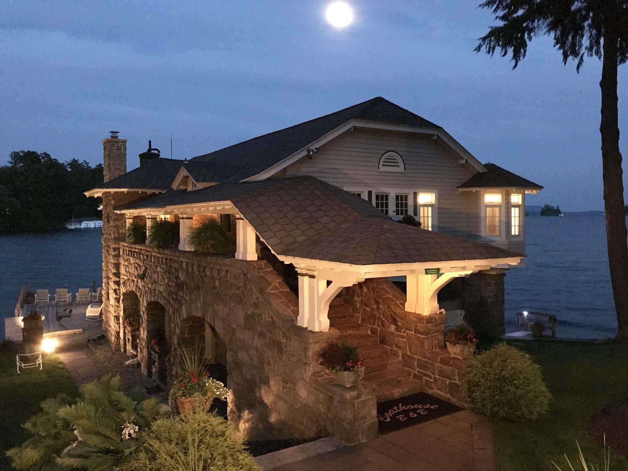Lake George Boathouse Waterfront Lodging Bolton Landing Kültér fotó