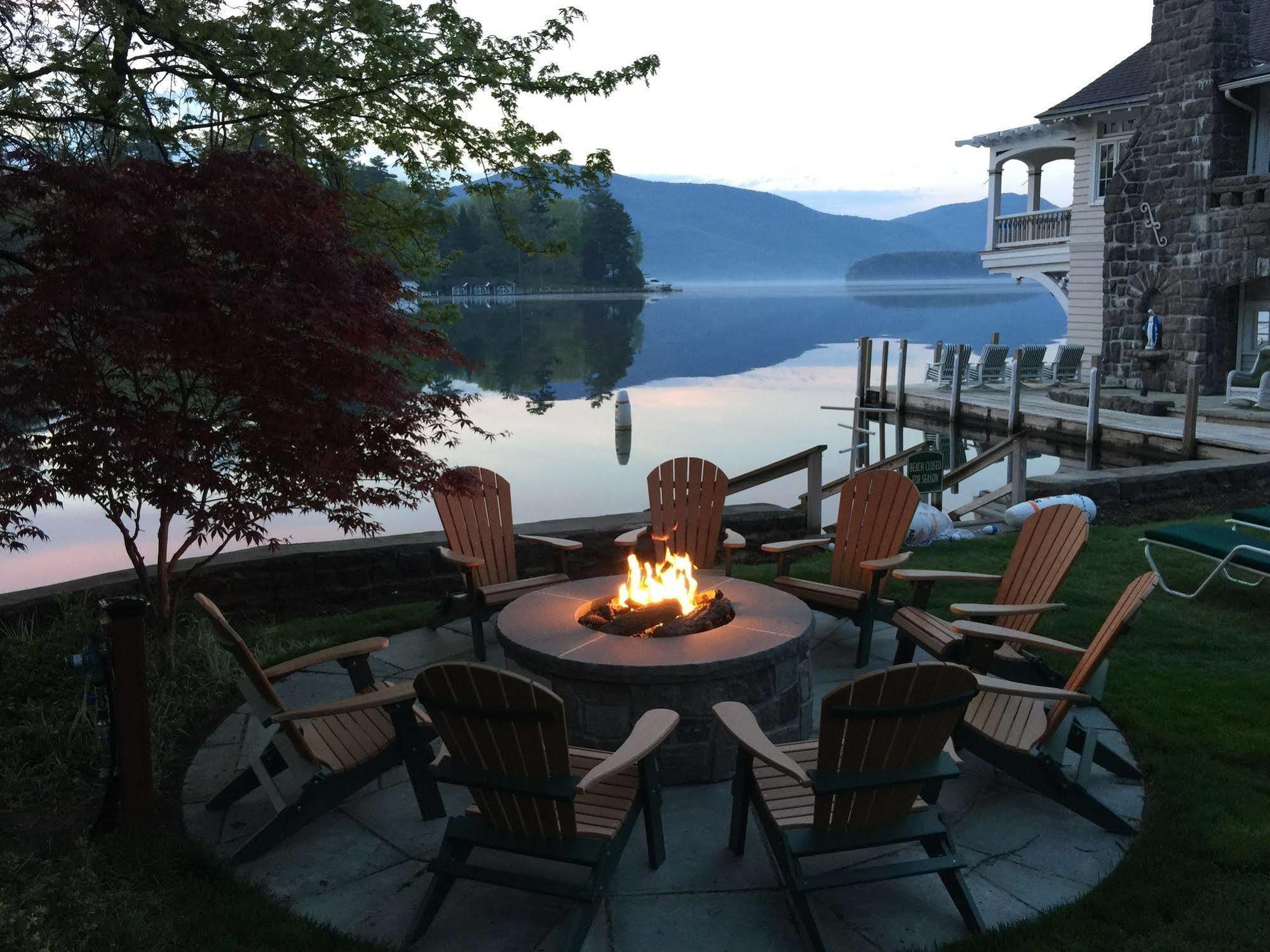 Lake George Boathouse Waterfront Lodging Bolton Landing Kültér fotó